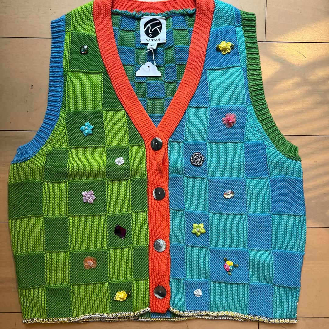yanyan カラフル ニットベスト チェック柄