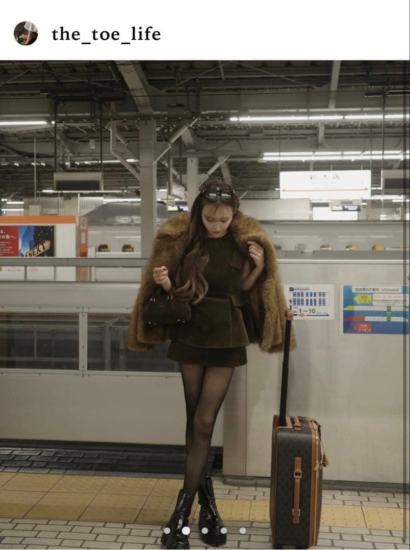 The toe Dachau Sleeveless Peplum ブラウンS