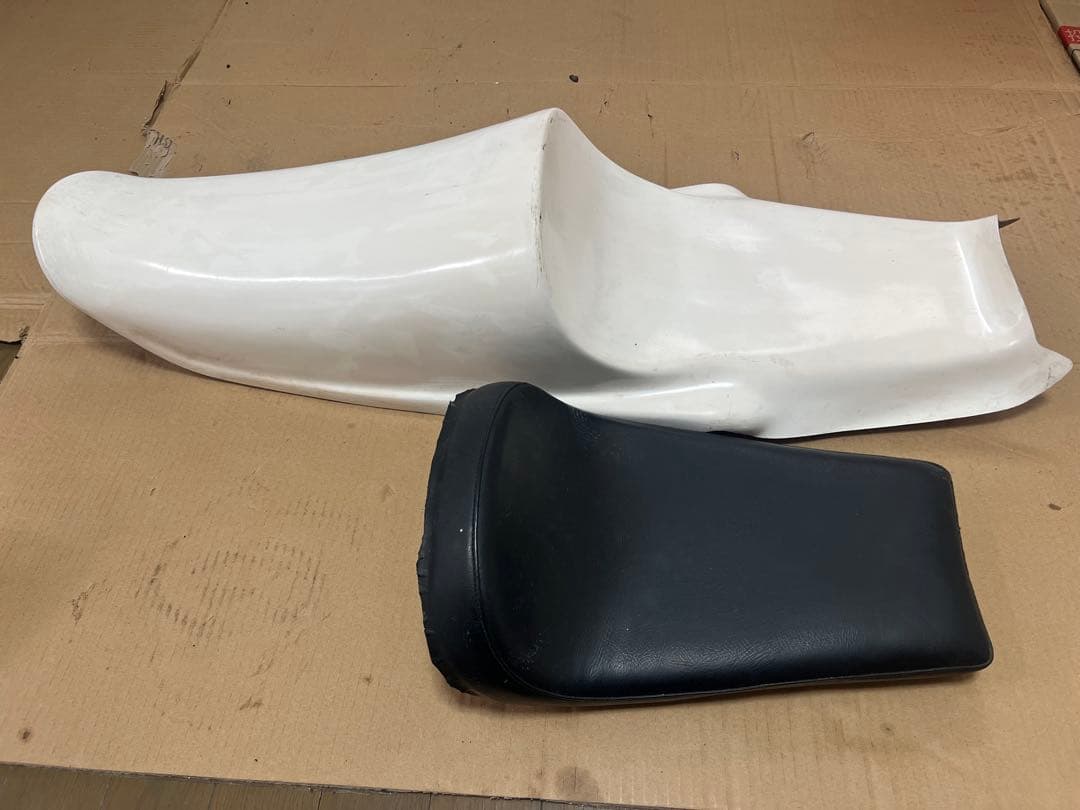 Z2タイプ シングルシート FRP製 当時モノ