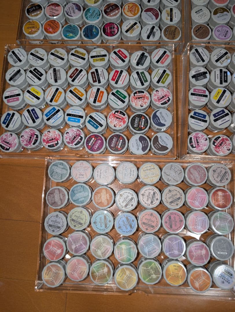 INITY アイニティ　カラー　ジェルネイル　404色セットおまけ付き