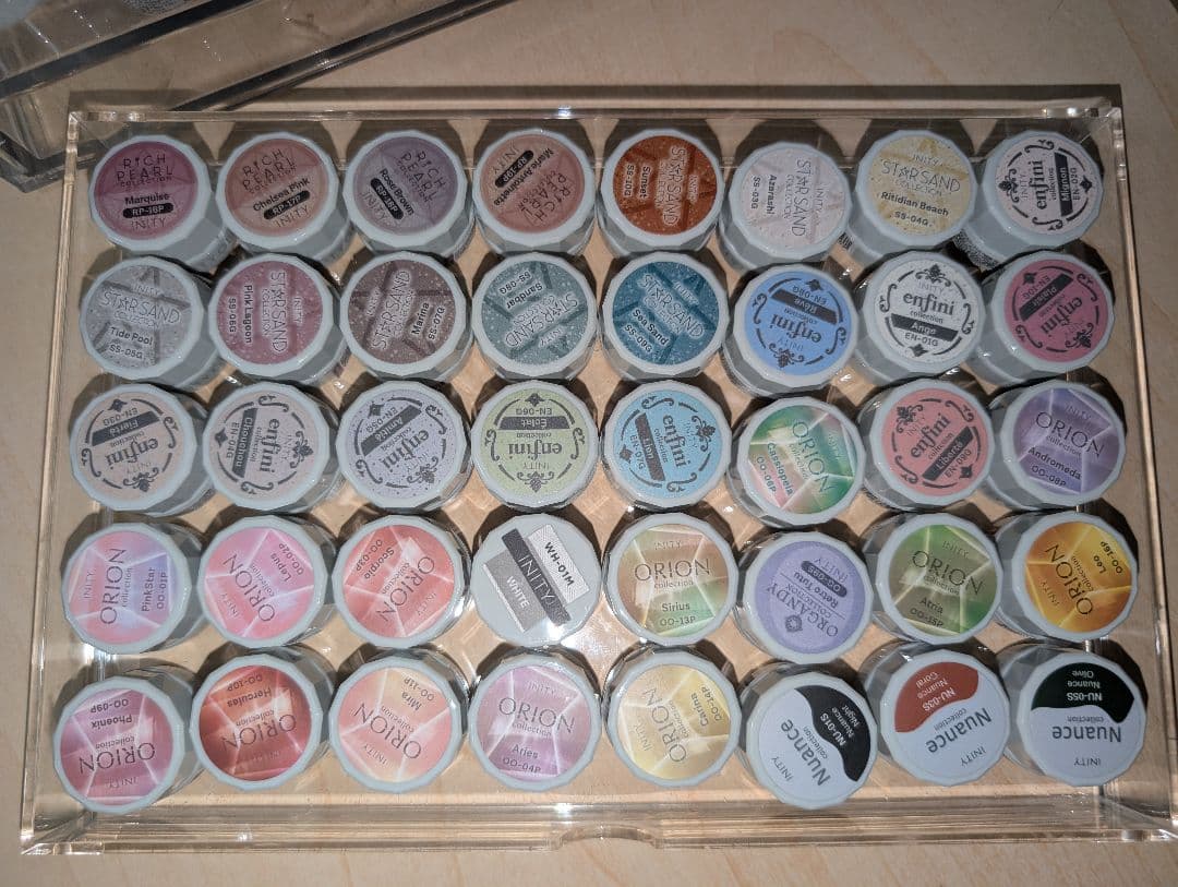 INITY アイニティ　カラー　ジェルネイル　404色セットおまけ付き