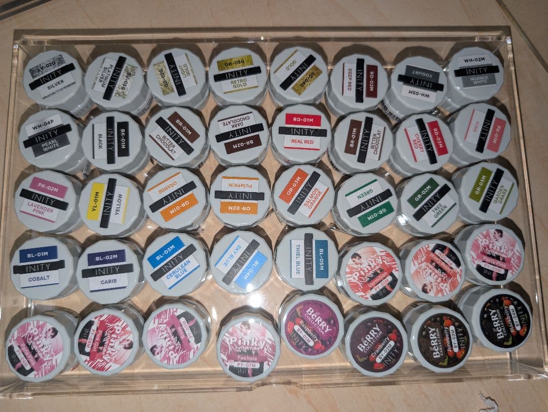 INITY アイニティ　カラー　ジェルネイル　404色セットおまけ付き