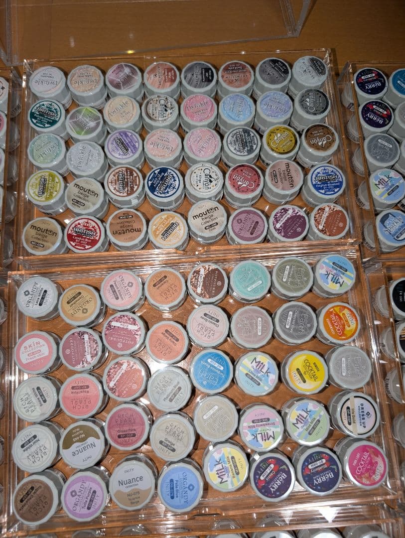 INITY アイニティ　カラー　ジェルネイル　404色セットおまけ付き