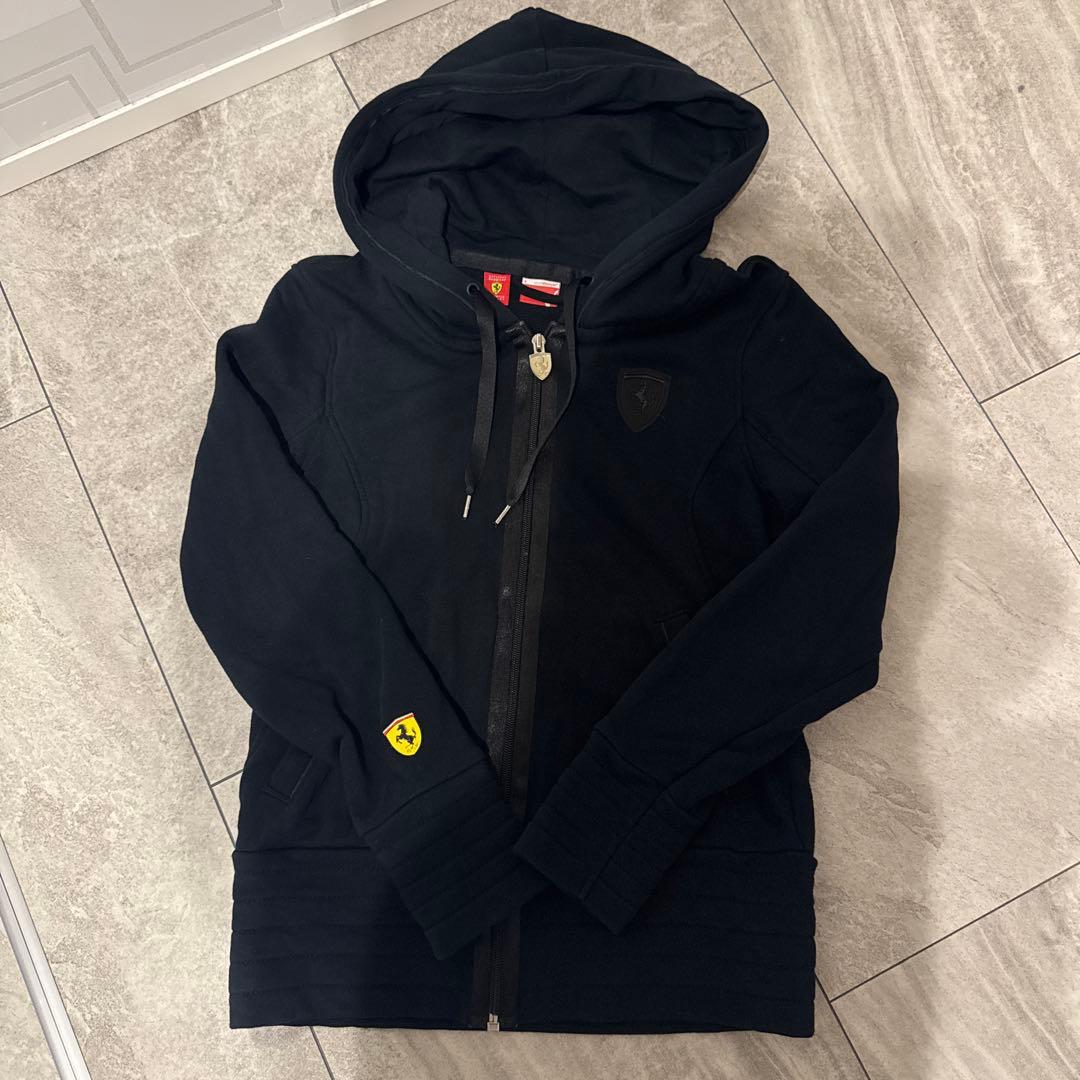 プーマ　セットアップ　フェラーリコラボ