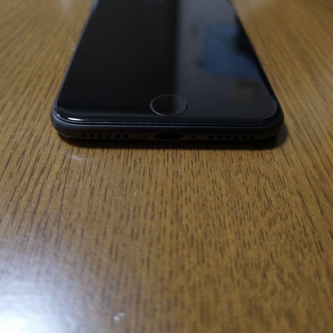 Apple iPhone 8 64GB スペースグレイSIMロック解除済み