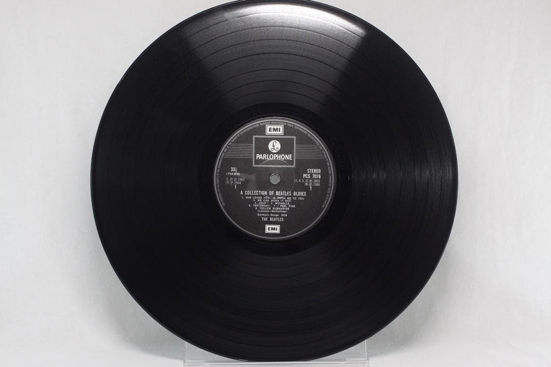 A Collection Of Beatles Oldies 英レーベルエラー盤