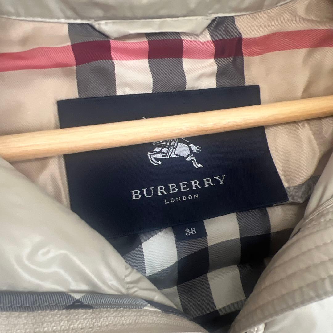 Burberry ダウンベスト サイズ38 ベージュ