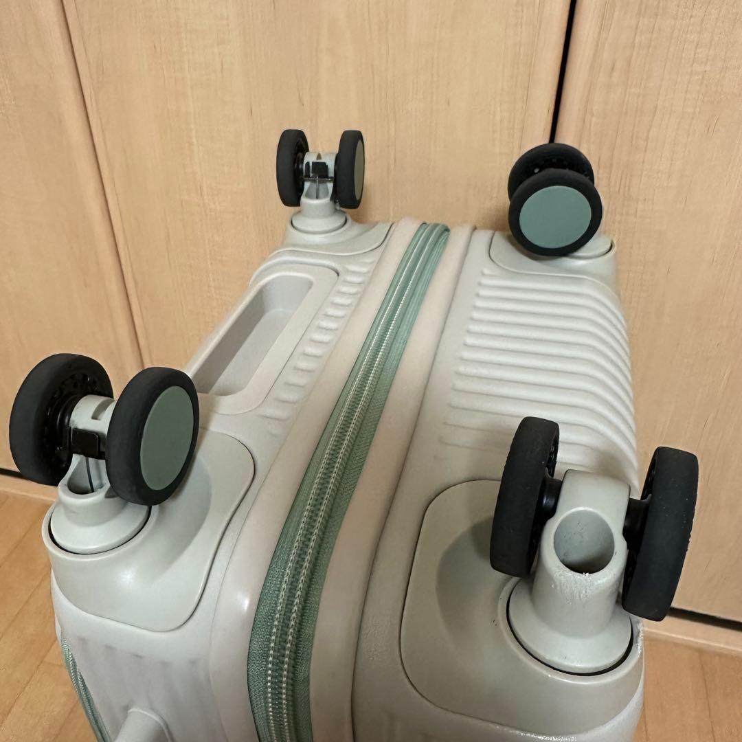 【美品】 イノベーター　スーツケース　38L　サンドベージュ　機内持ち込みサイズ