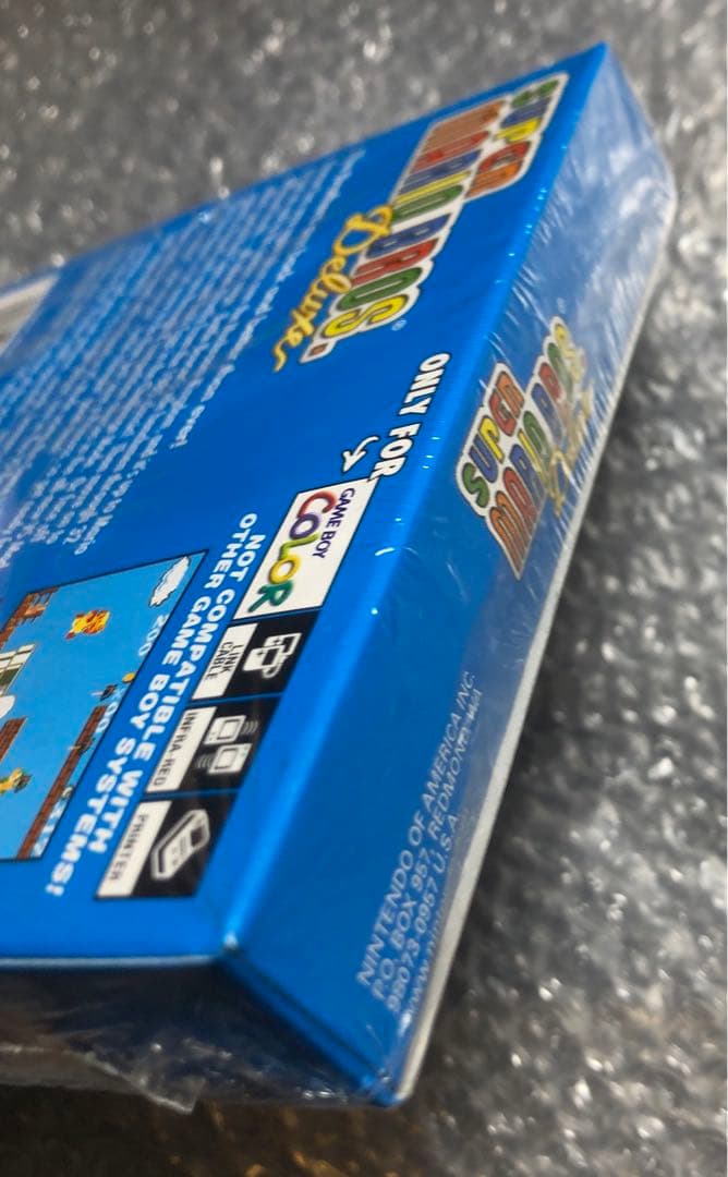 【新品未開封】日本未発売ゲームボーイカラー版スーパーマリオブラザーズ DX