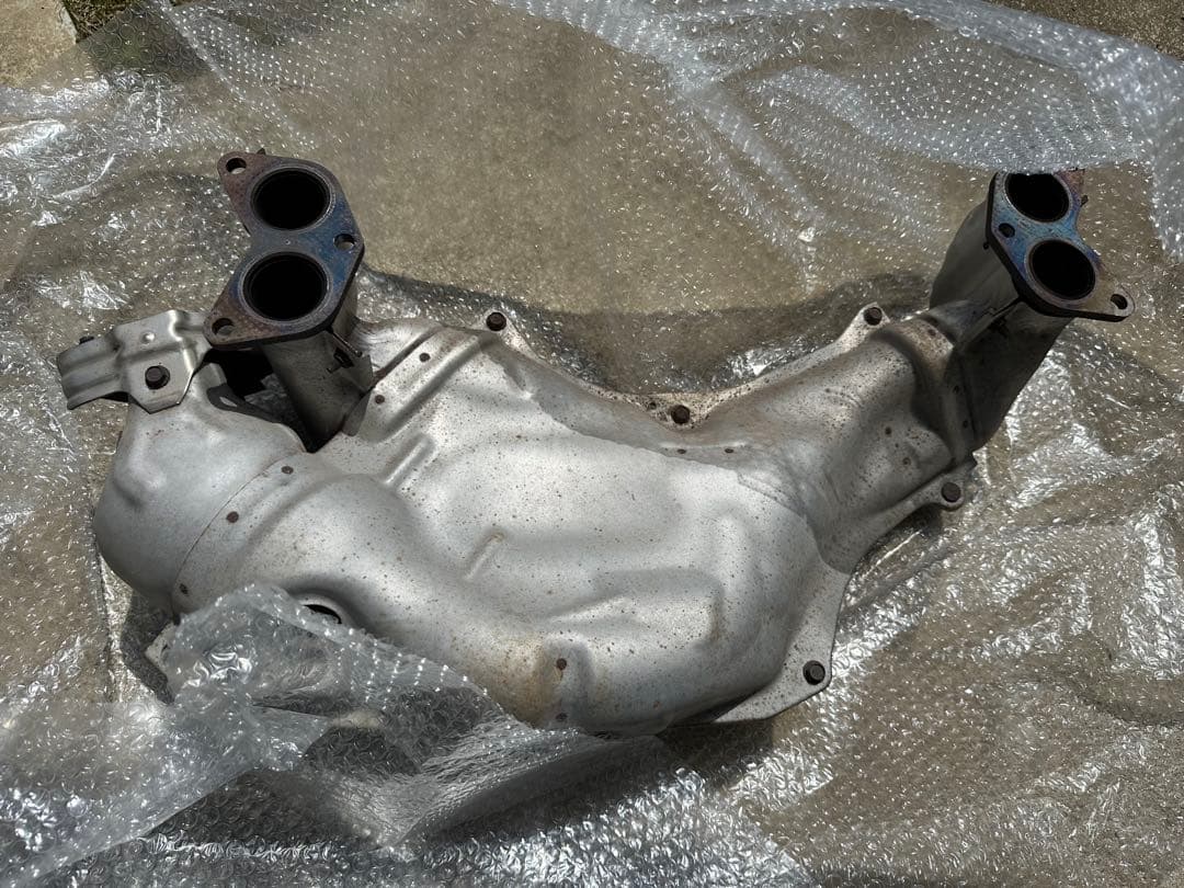 86 BRZ 純正エキマニ