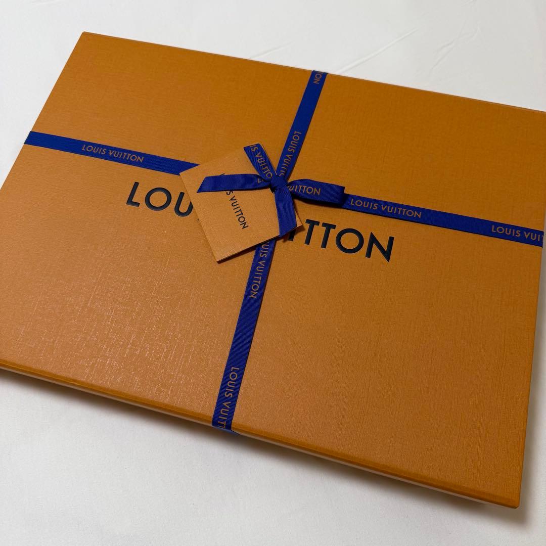 ルイヴィトン 未開封 ルイ・ヴィトンと日本