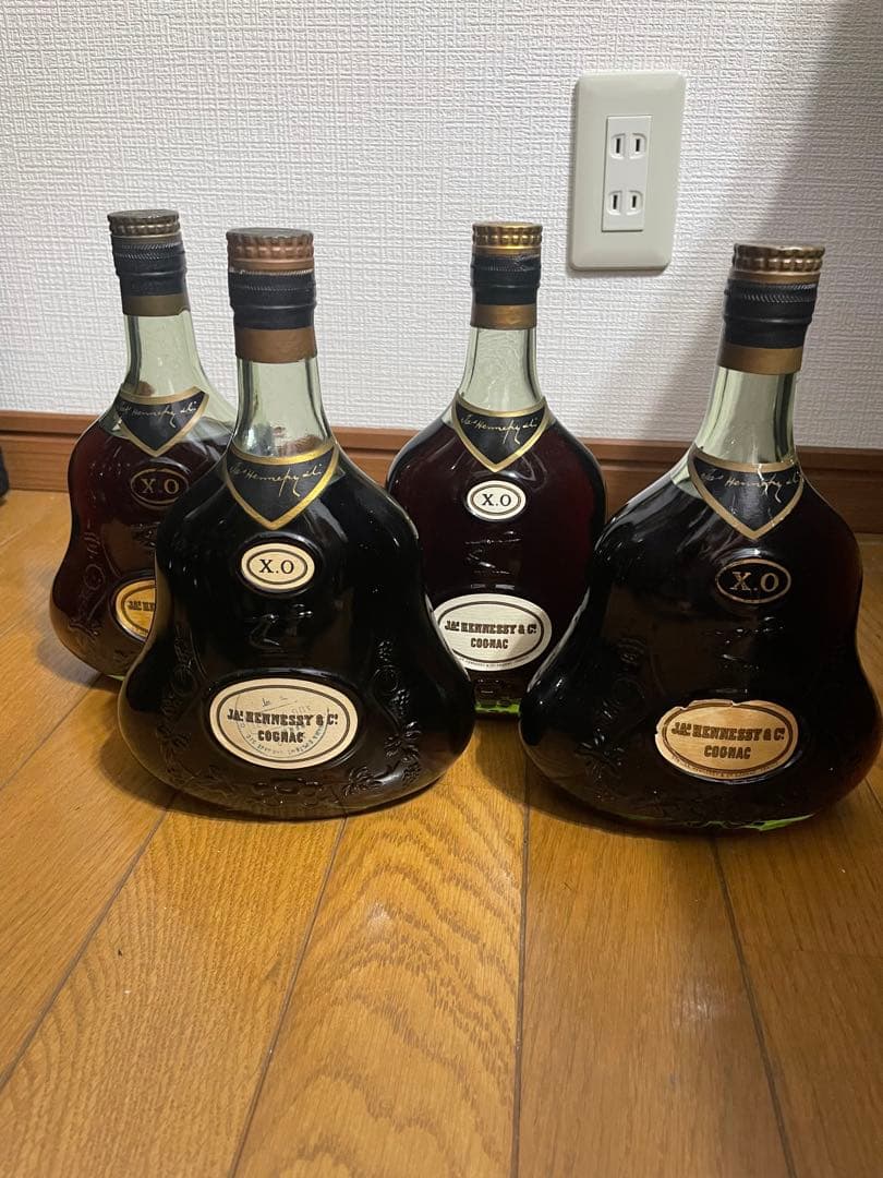 Jas Hennessy -xo 700ml 4本