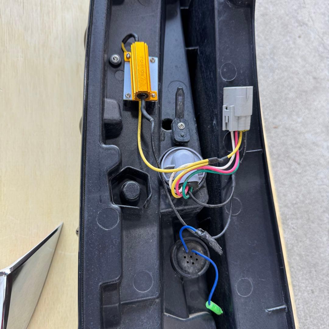 ダズテール　限定色！！　80ヴォクシーノアエスクァイア