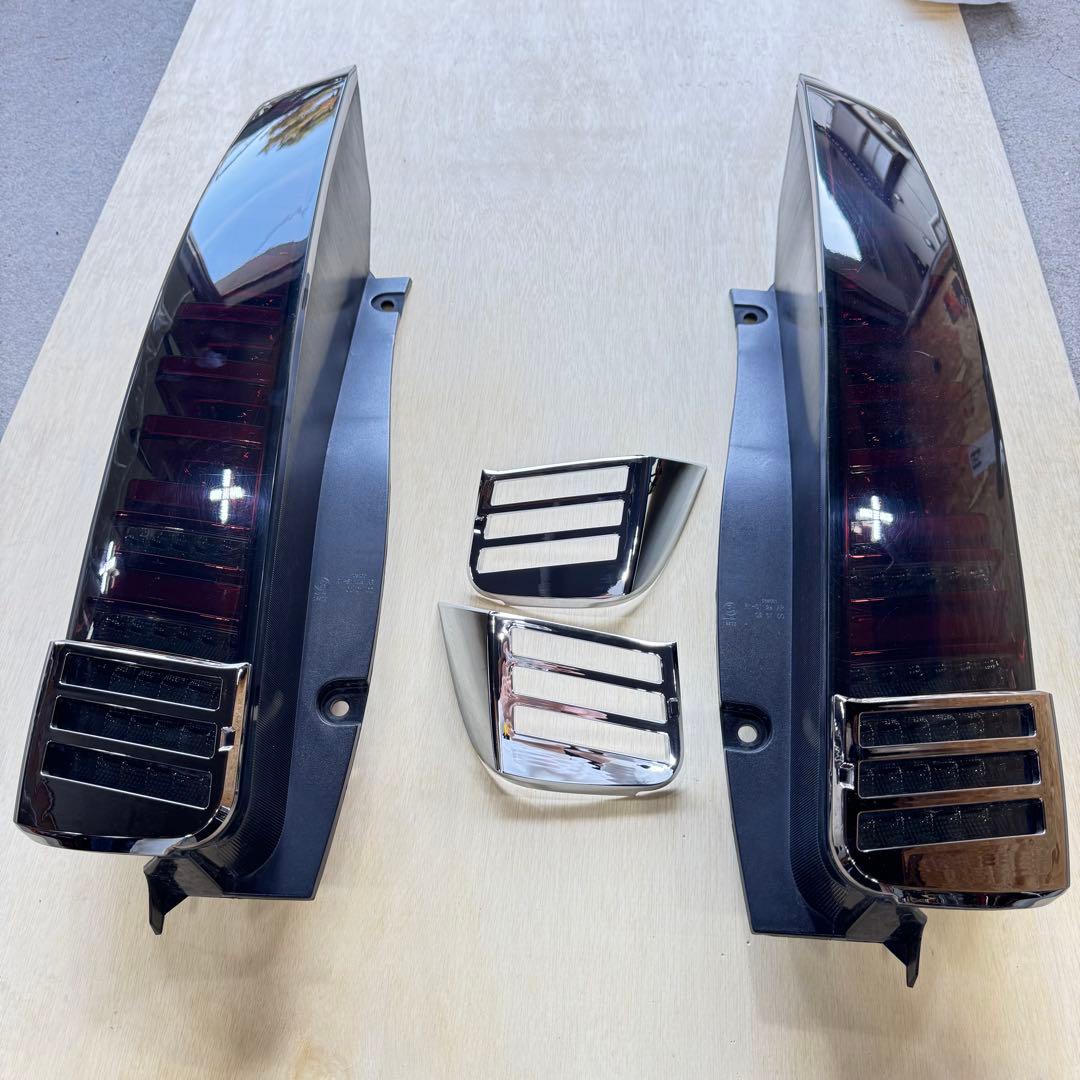 ダズテール　限定色！！　80ヴォクシーノアエスクァイア