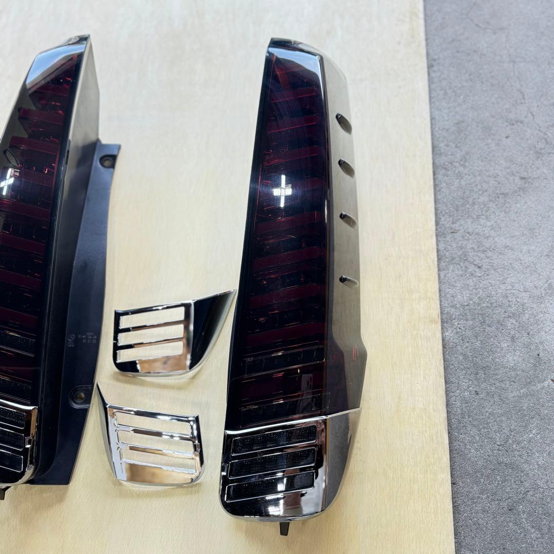 ダズテール　限定色！！　80ヴォクシーノアエスクァイア