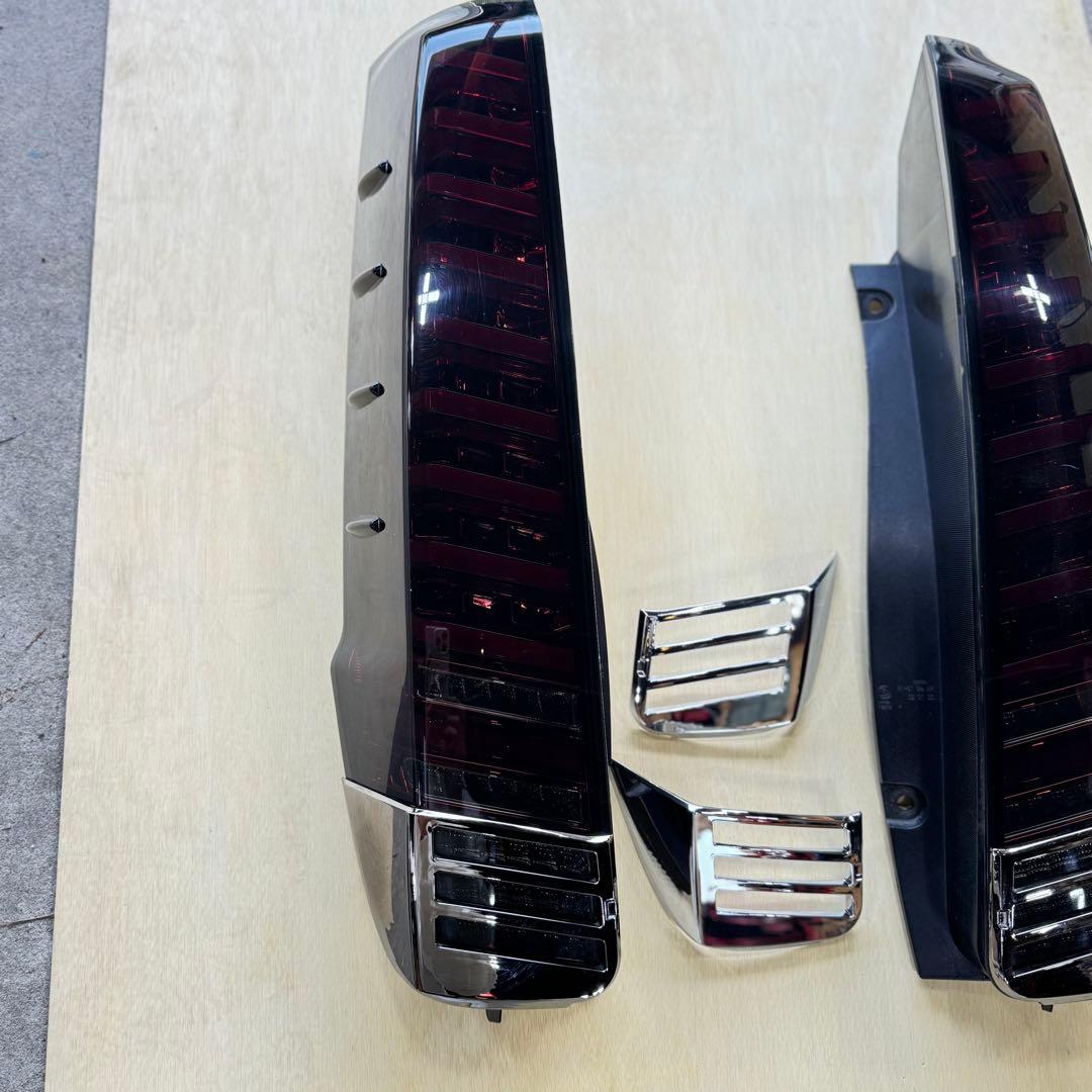 ダズテール　限定色！！　80ヴォクシーノアエスクァイア