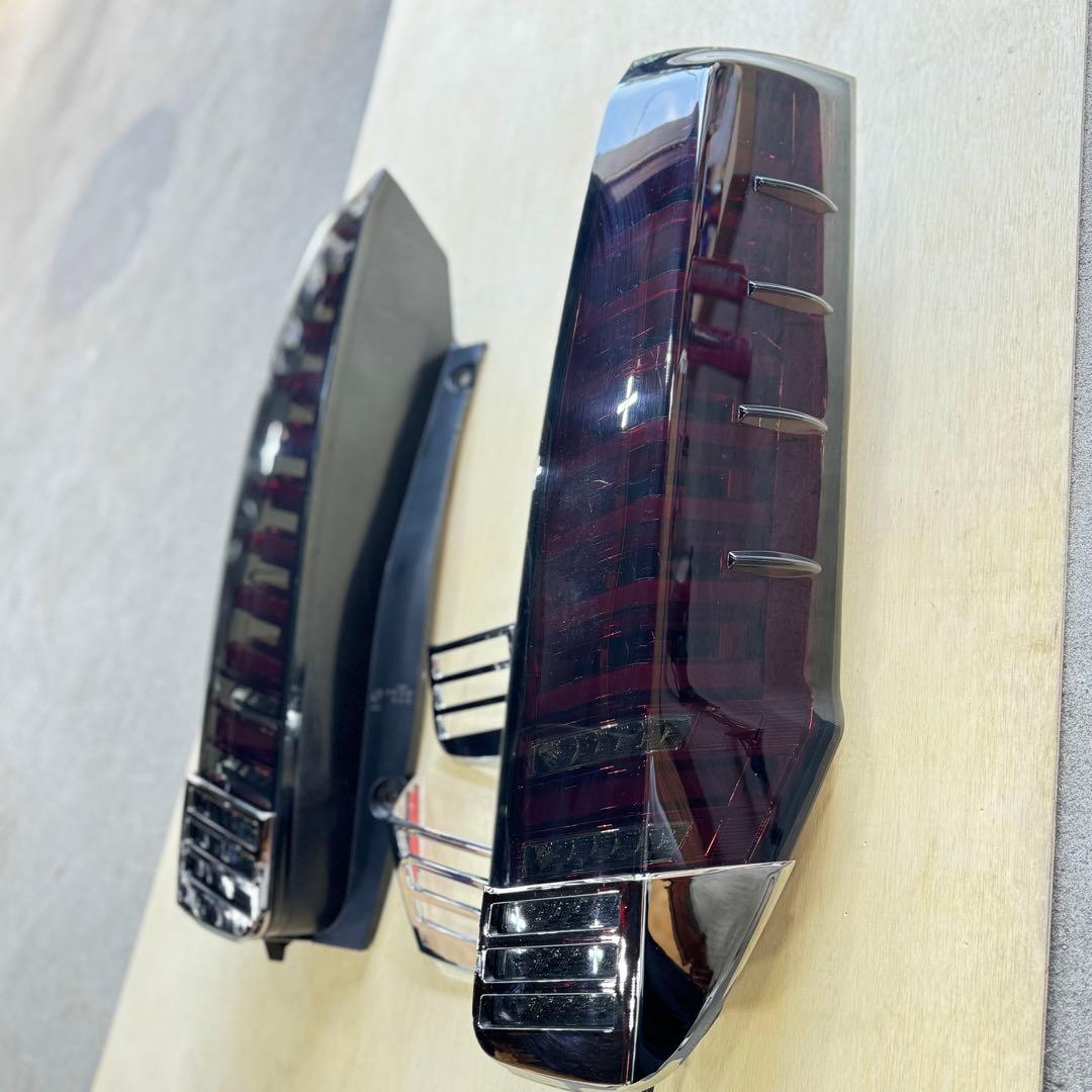 ダズテール　限定色！！　80ヴォクシーノアエスクァイア