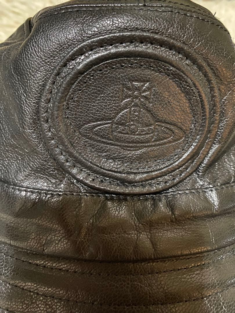 ✨タグ付✨極美品✨ Vivienne Westwood レザー バケットハット