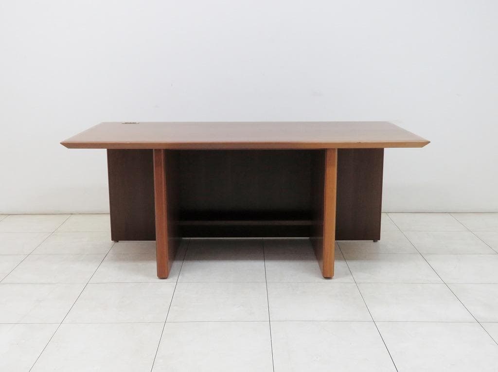 IDC大塚家具■デスク パラダイム ウォールナット材■36万■役員エグゼクティブ