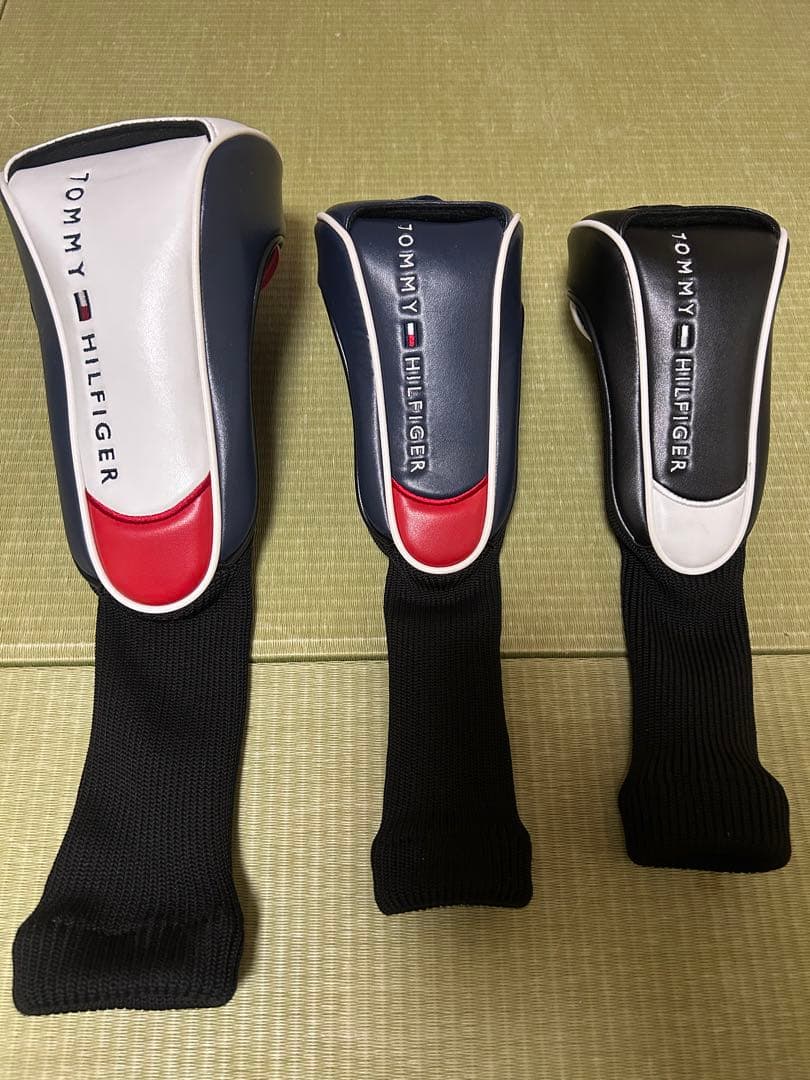 完売トミーヒルフィガー キャディバッグ 希少ロゴプリント　ヘッドカバー3点セット