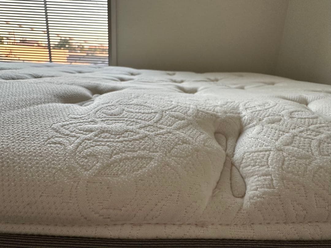 IDC 大塚家具 レガリア サークレット ベッド セミダブル