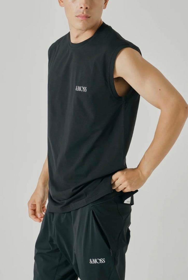 三津家着 &MOSS アンドモス ノースリーブ Tシャツ ユニセックス 2