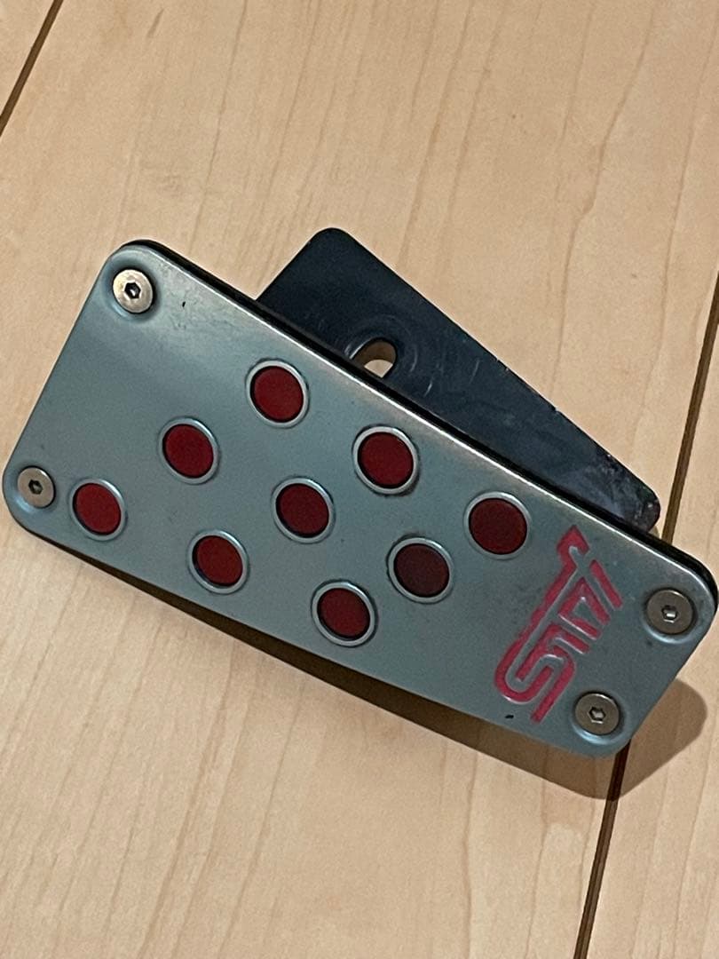 STI アクセル・ブレーキペダル 4点セット　GC8