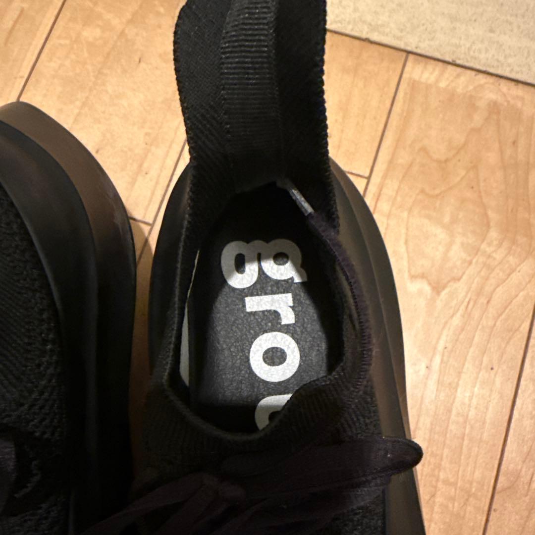 グラウンズ　厚底　スニーカー