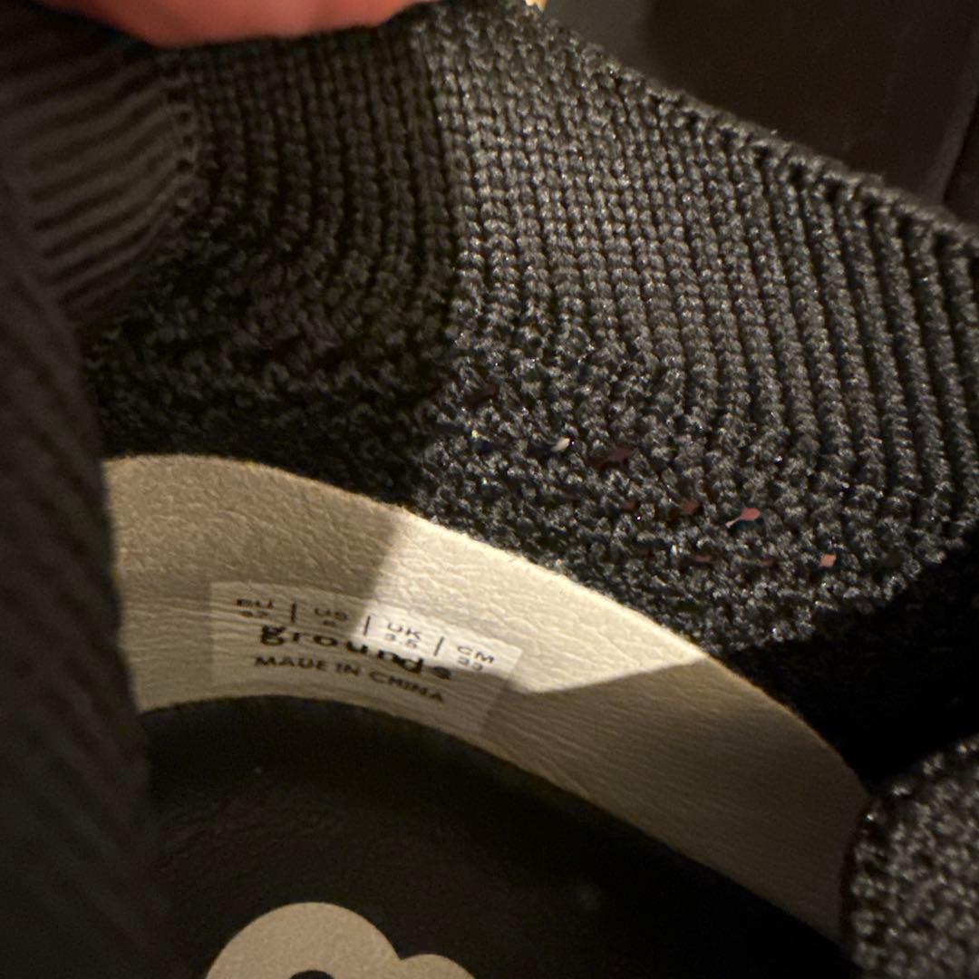 グラウンズ　厚底　スニーカー