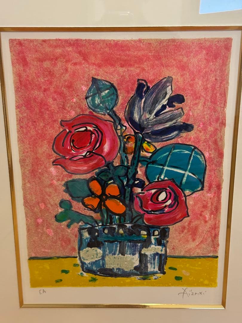 Aizpiri アイズピリピンクバックの赤いバラ リトグラフ