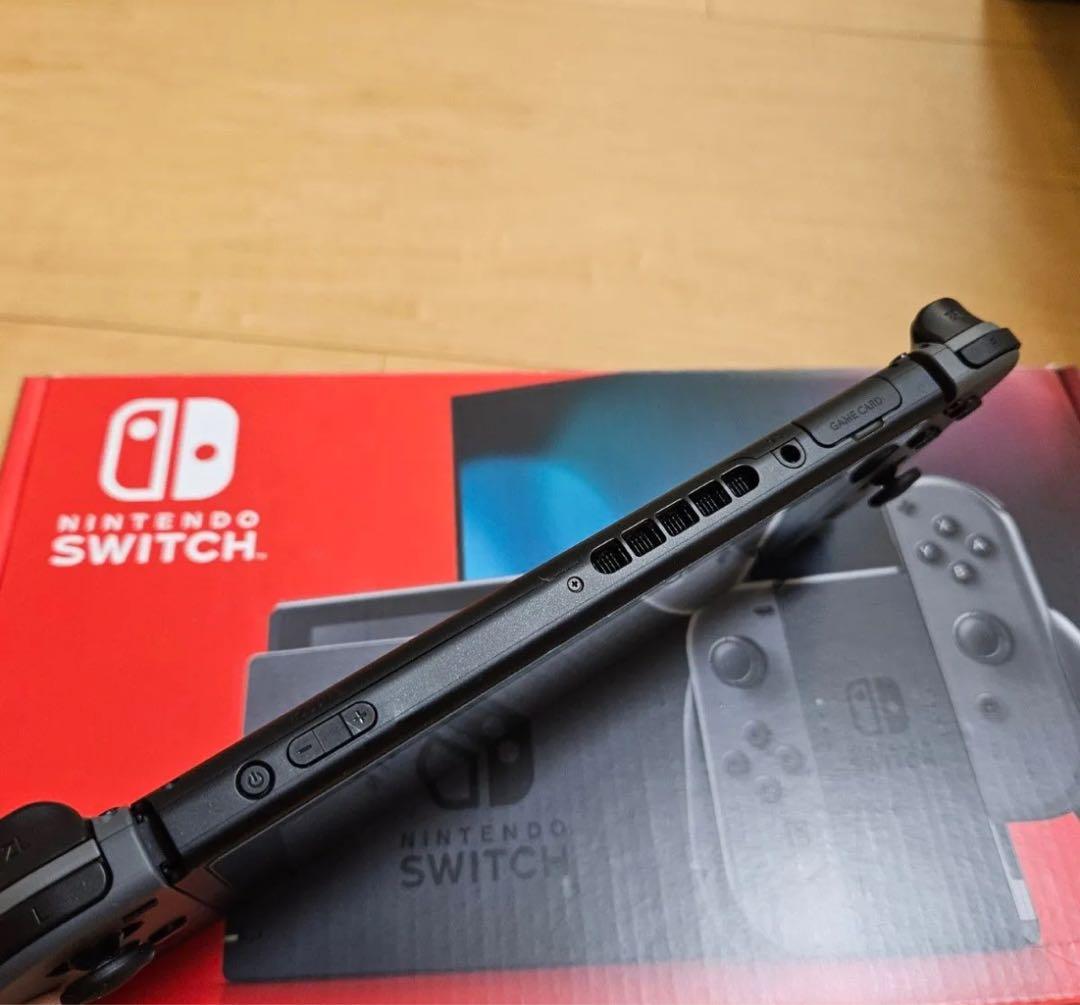 ★美品★バッテリー強化版　任天堂Switch 本体