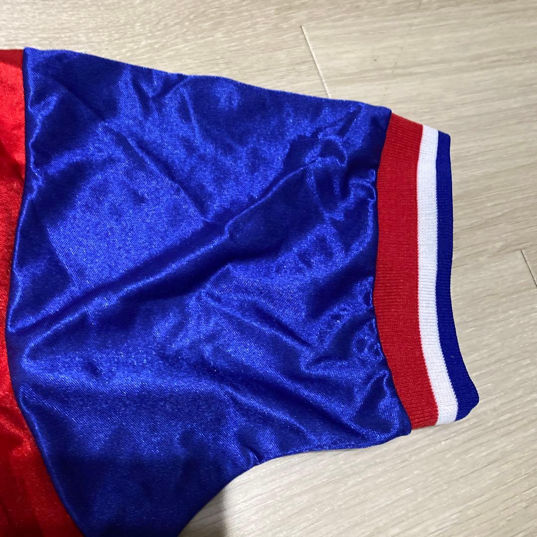 FC Bayern München 赤 シャツ