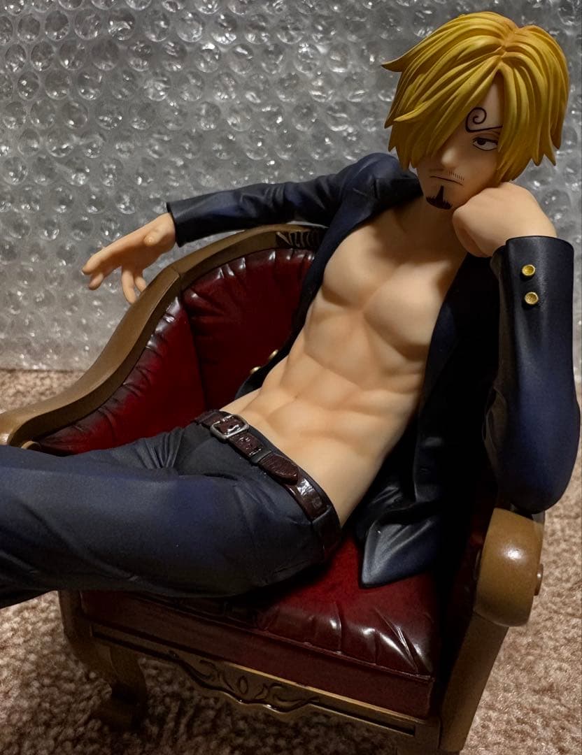 ワンピース POP\"S.O.C\" サンジ　 1/8 完成品フィギュア