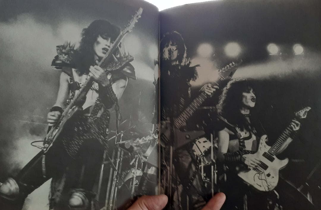 「ACTION」ベスト バンドスコア　10曲入り　アクション♪