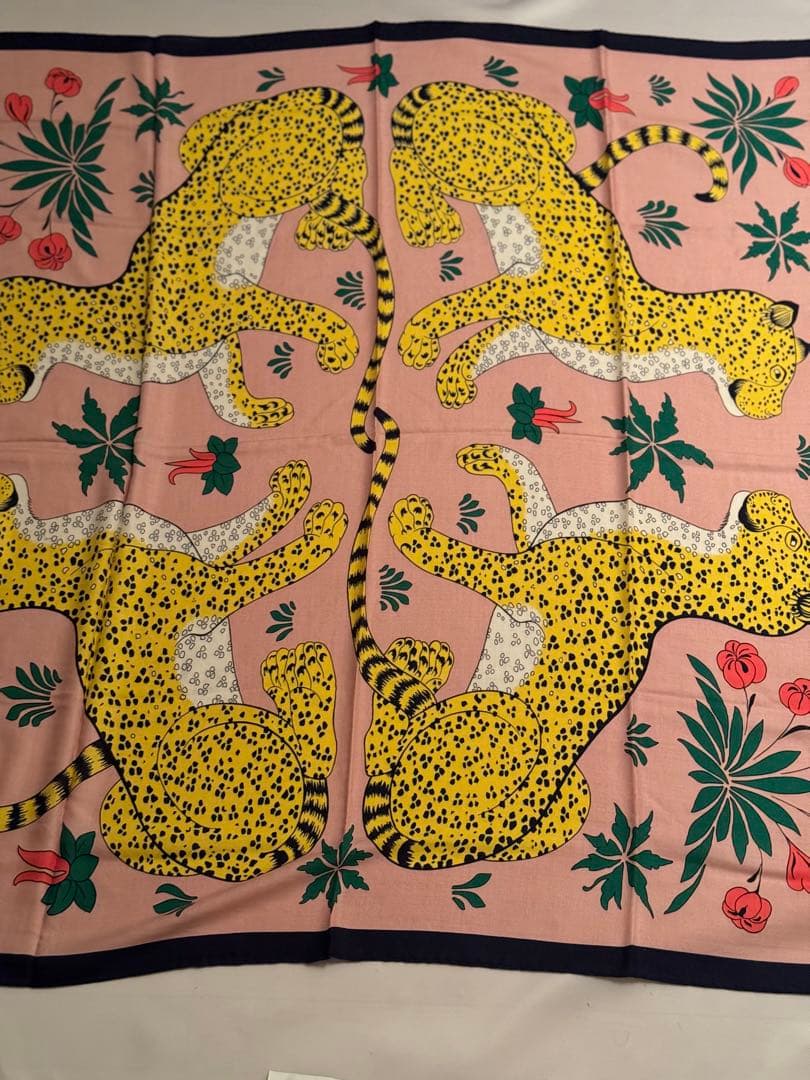 エルメス　レオパード　140×140 カシシル　カレジュアン　未使用