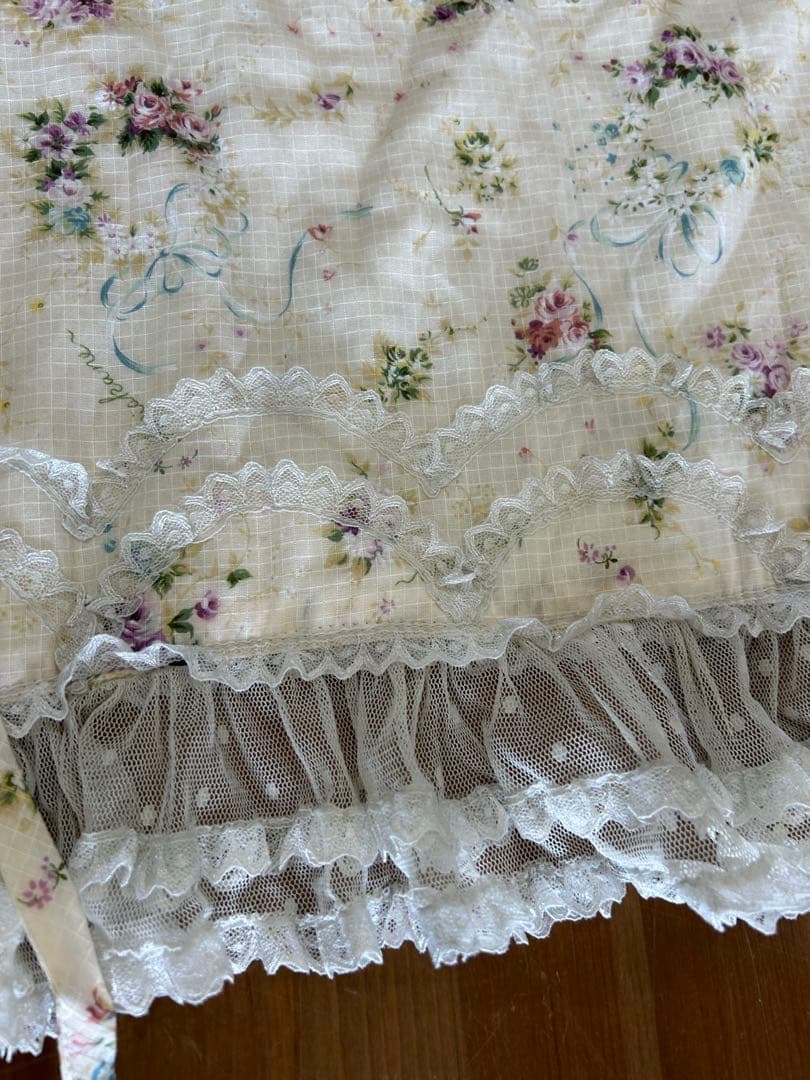 未使用さえらアキアカネ裏表リバーシブル☆レアレースフリルエプロン超可愛い素敵上品