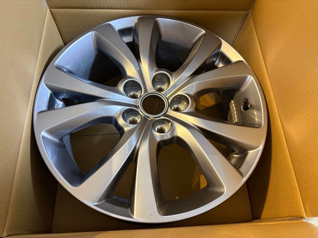 【未使用品】CX-30 純正ホイール 4本セット 18インチ 18×7J