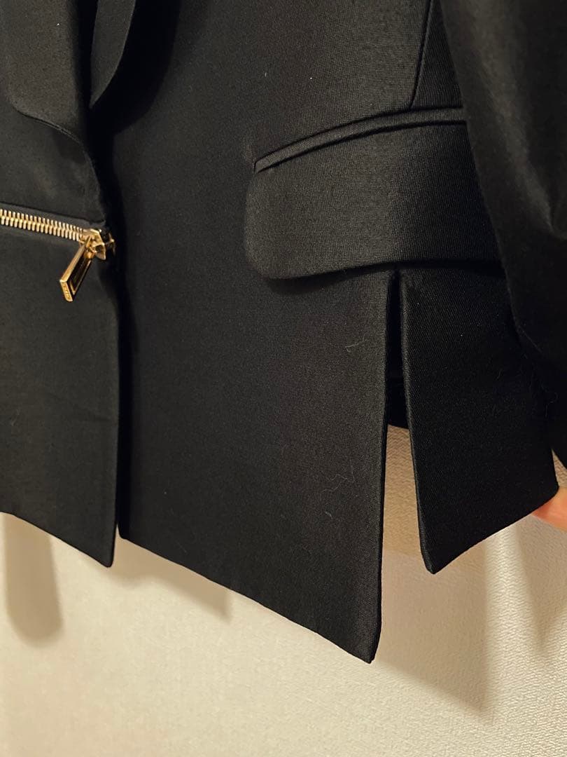 ☆新品同様☆大変お洒落なDSQUARED2 ブラック テーラードジャケット 38