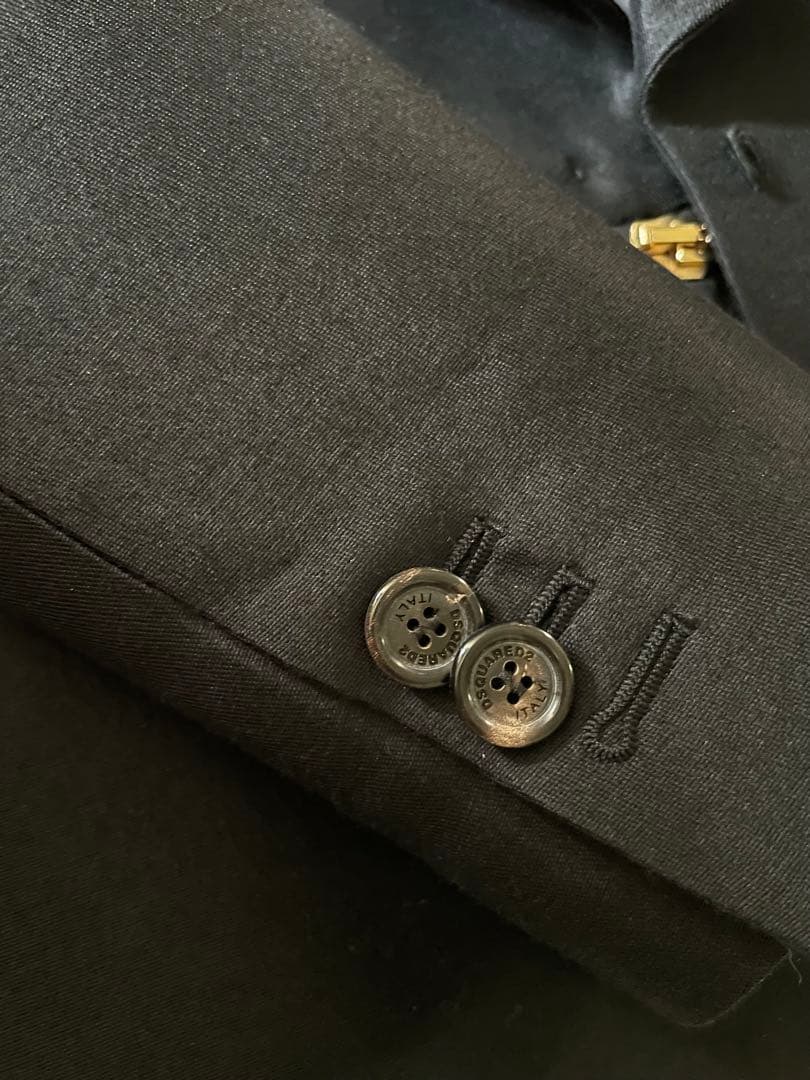 ☆新品同様☆大変お洒落なDSQUARED2 ブラック テーラードジャケット 38