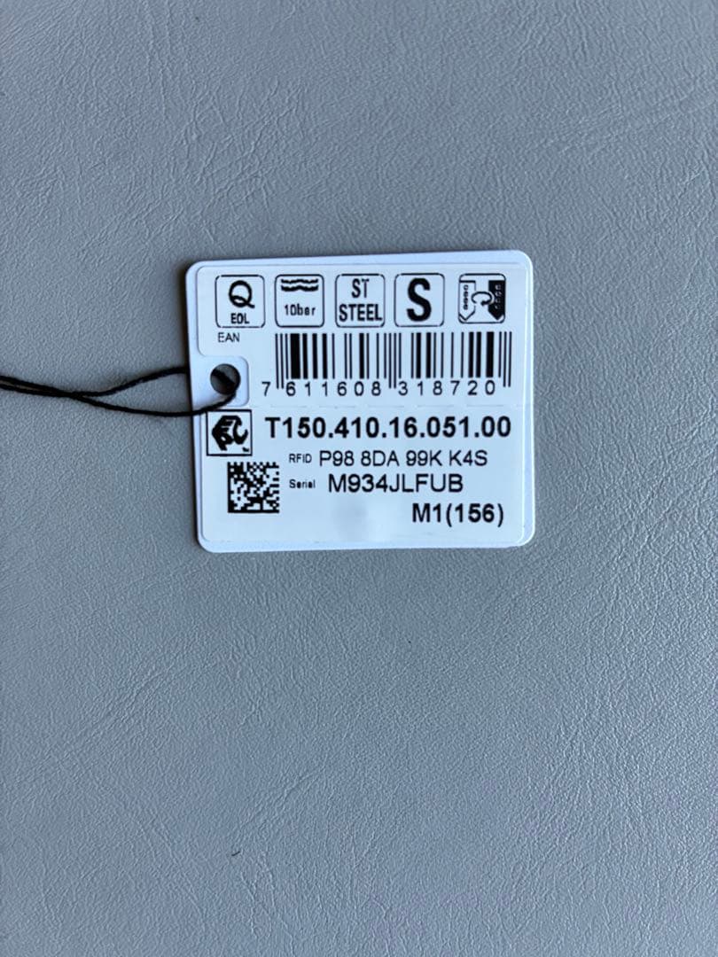 TISSOT PR100 40mm ブラック/ブラックレザー