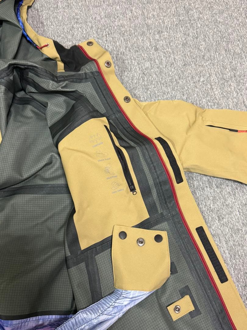 ovyo スノーボード　ウェア　ジャケット　ベージュ