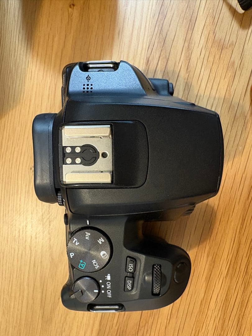 Canon EOS Kiss X10 一眼レフカメラ