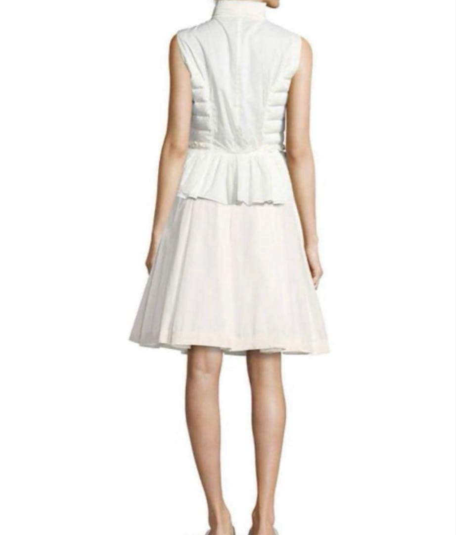 モンクレール　ダウンベスト　VALENSOLE　ナイロン　ホワイト　レース