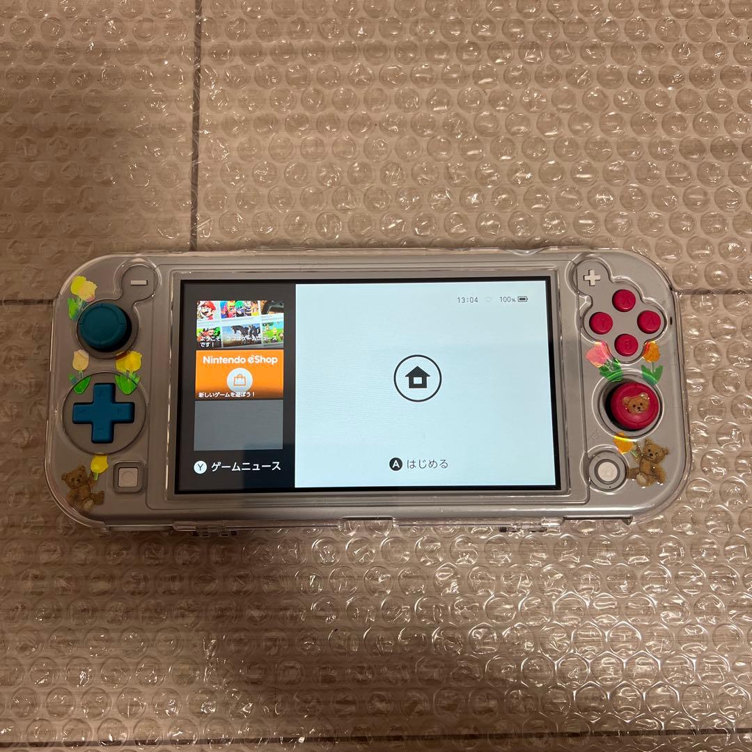 Switchライト　ポケモンデザイン