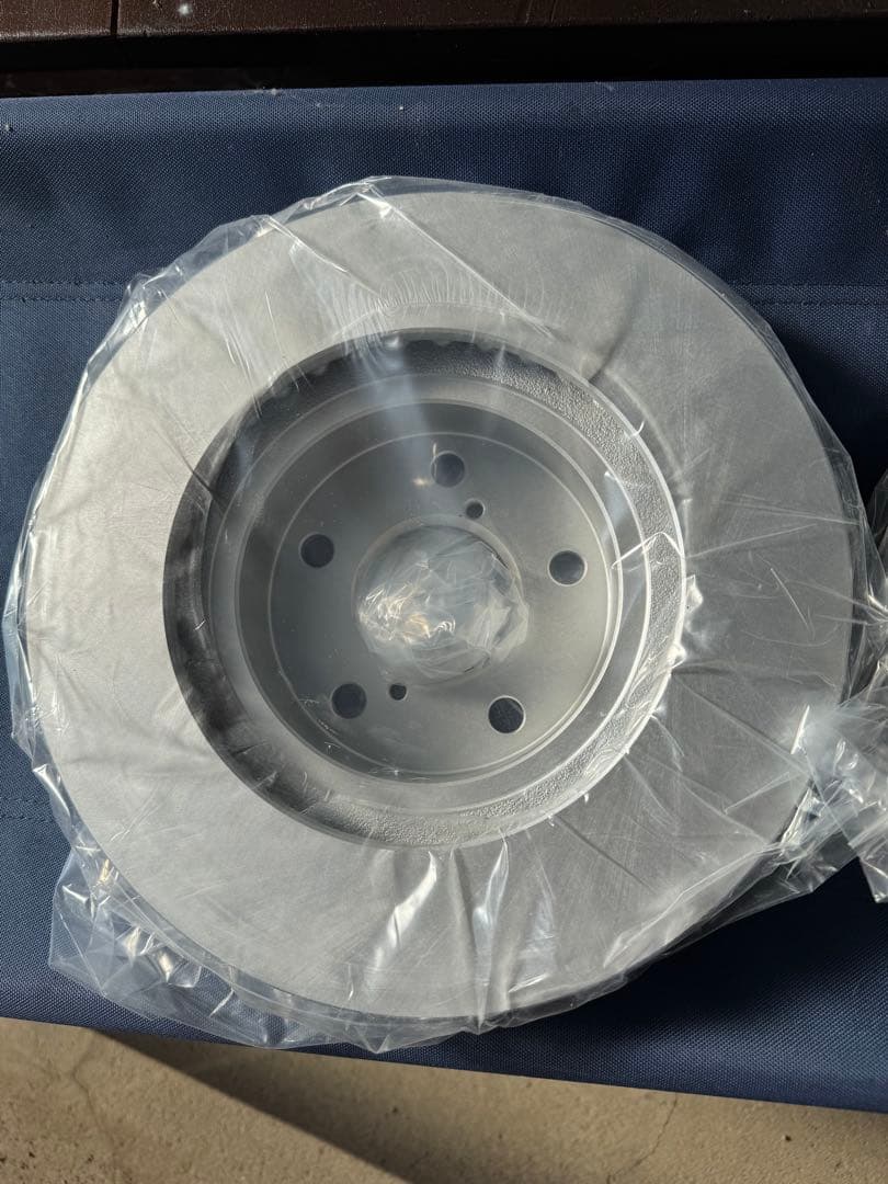 スバル　インプレッサフロントブレーキローター