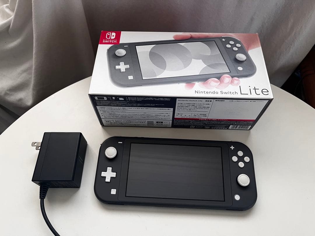 Nintendo Switch Lite グレー+ あつまれ どうぶつの森