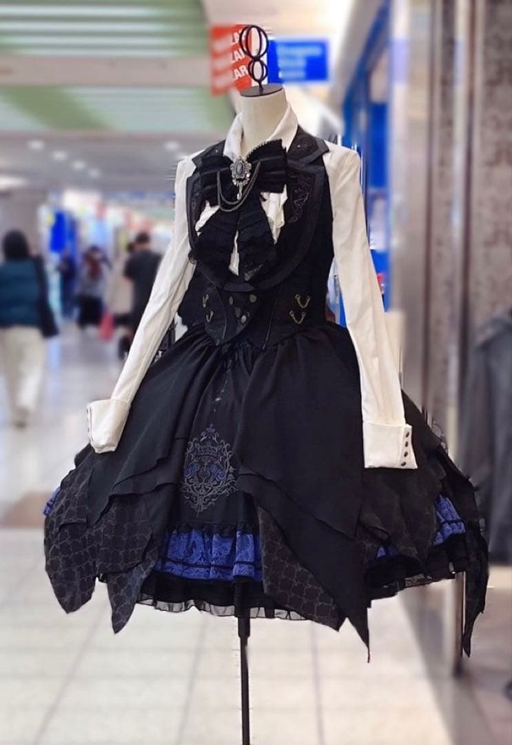 最終お値下げ 新品 ozz on オッズオネスト 薔薇刺繍ロングベスト