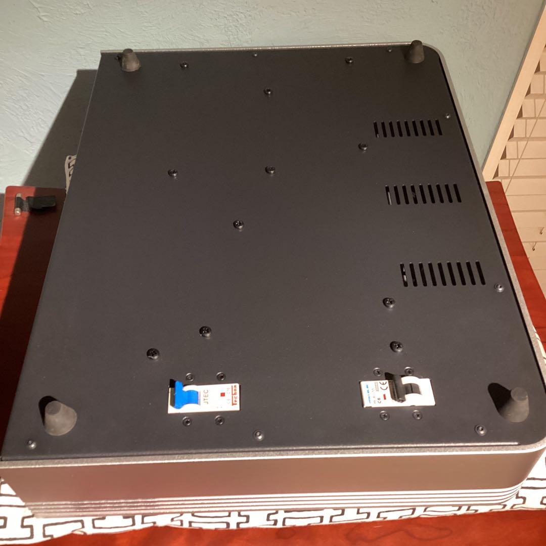 IsoTek V5 AQUARIUS パワー・コンディショナー