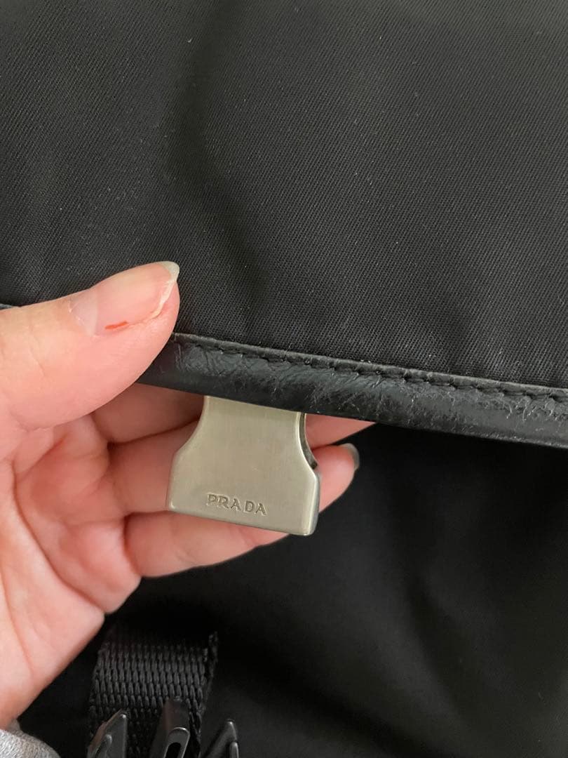 PRADA ショルダーバッグ　黒　ナイロン