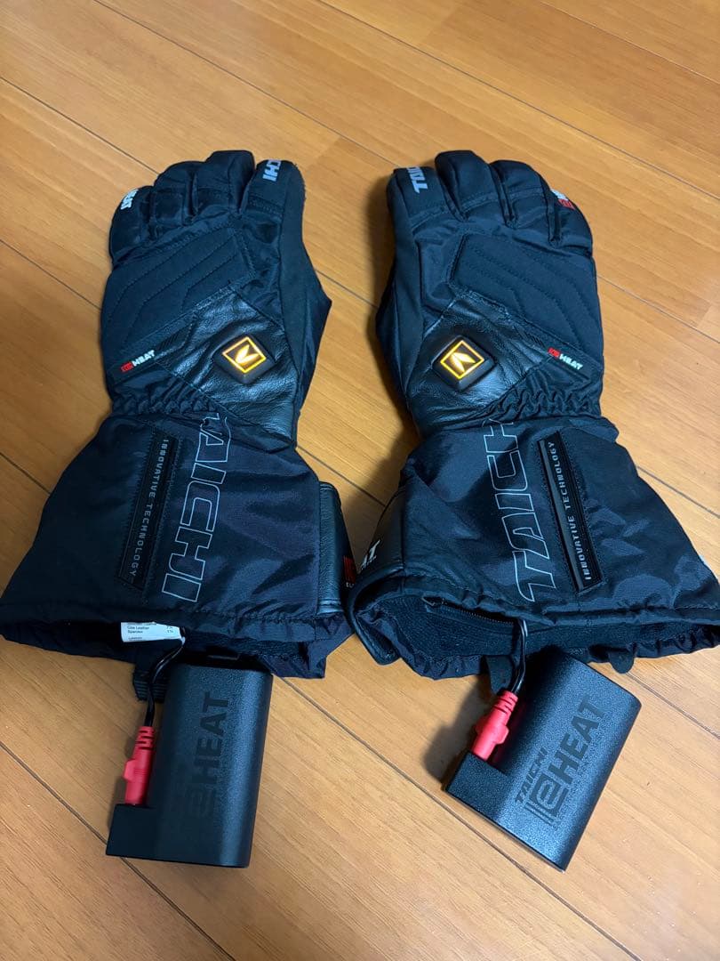 RS TAICHI eHEAT 電熱グローブ 黒 M バッテリー/充電器付属